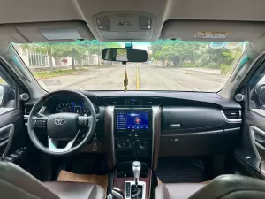 Toyota Fortuner 2.4G 4x2 AT 2020 - Cần bán xe Toyota Fortuner 2.4G 4x2 AT đời 2020, màu bạc, 840tr