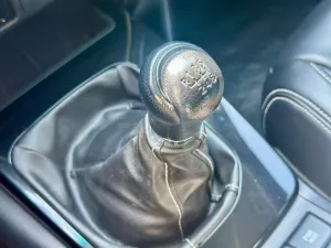 Toyota Fortuner 2.4G 4x2 MT 2021 - Cần bán xe Toyota Fortuner 2.4G 4x2 MT năm 2021, màu bạc