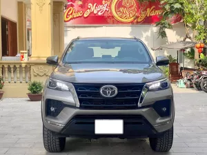 Toyota Fortuner 2.4G 4x2 AT 2021 - Cần bán Toyota Fortuner 2.4G 4x2 AT đời 2021