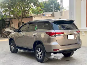 Toyota Fortuner 2.4G 4x2 AT 2021 - Cần bán Toyota Fortuner 2.4G 4x2 AT đời 2021