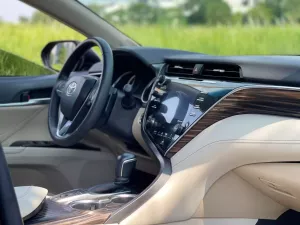 Toyota Camry 2.5Q 2021 - Bán xe Toyota Camry 2.5Q đời 2021, màu đen, xe nhập, giá chỉ 889 triệu