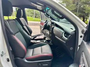 Toyota Fortuner legender 2.4L 4x2 AT 2022 - Bán Toyota Fortuner legender 2.4L 4x2 AT đời 2022, màu trắng