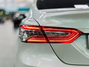 Toyota Camry 2.5Q 2020 - Bán xe Toyota Camry 2.5Q 2020, màu trắng, nhập khẩu