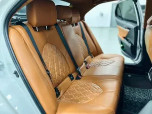 Toyota Camry 2.5Q 2020 - Bán xe Toyota Camry 2.5Q 2020, màu trắng, nhập khẩu