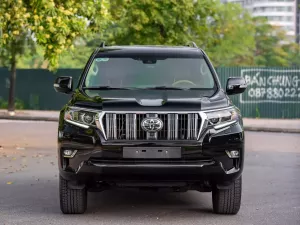 Toyota Land Cruiser Prado VX 2.7L 2023 - Bán ô tô Toyota Land Cruiser Prado VX 2.7L đời 2023, màu đen, nhập khẩu