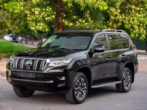 Toyota Land Cruiser Prado VX 2.7L 2023 - Bán ô tô Toyota Land Cruiser Prado VX 2.7L đời 2023, màu đen, nhập khẩu