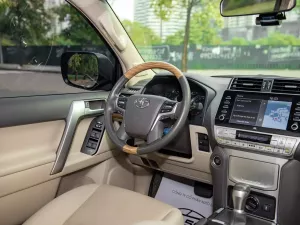 Toyota Land Cruiser Prado VX 2.7L 2023 - Bán ô tô Toyota Land Cruiser Prado VX 2.7L đời 2023, màu đen, nhập khẩu