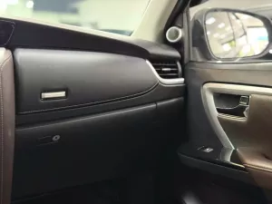 Toyota Fortuner 2.7V 4x2 AT 2018 - Bán ô tô Toyota Fortuner 2.7V 4x2 AT đời 2018, màu nâu, nhập khẩu, giá tốt