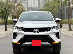 Toyota Fortuner legender 2.4L 4x2 AT 2025 - Bán ô tô Toyota Fortuner legender 2.4L 4x2 AT đời 2025, màu trắng