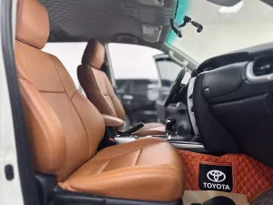 Toyota Fortuner 2.7V 4x2 AT 2018 - Cần bán xe Toyota Fortuner 2.7V 4x2 AT sản xuất 2018, màu trắng, nhập khẩu