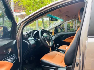 Toyota Innova 2.0E 2020 - Gia đình cần bán Toyota Innova 2.0E  2020