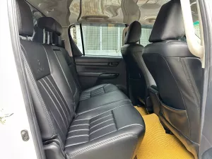 Toyota Hilux 2.4L 4x2 AT 2021 - Bán xe Toyota Hilux 2.4L 4x2 AT đời 2021, màu trắng, nhập khẩu chính hãng