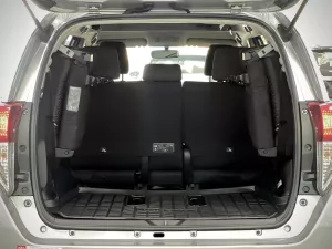 Toyota Innova E 2.0 MT 2023 - Bán ô tô Toyota Innova E 2.0 MT năm 2023, màu bạc, 629tr