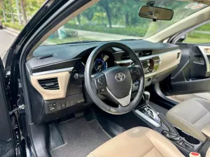 Toyota Corolla Altis 1.8G AT 2017 - Cần bán Toyota Corolla Altis 1.8G AT đời 2017, màu đen