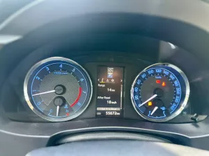 Toyota Corolla Altis 1.8G AT 2017 - Cần bán Toyota Corolla Altis 1.8G AT đời 2017, màu đen
