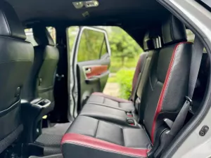 Toyota Fortuner legender 2.4L 4x2 AT 2022 - Bán xe Toyota Fortuner legender 2.4L 4x2 AT đời 2022, màu trắng, 990tr
