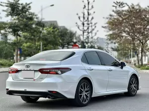 Toyota Camry 2.0Q 2024 - Cần bán xe Toyota Camry 2.0Q đời 2024, màu trắng, nhập khẩu nguyên chiếc