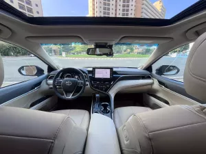 Toyota Camry 2.0Q 2024 - Cần bán xe Toyota Camry 2.0Q đời 2024, màu trắng, nhập khẩu nguyên chiếc