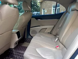 Toyota Camry 2.0Q 2024 - Cần bán xe Toyota Camry 2.0Q đời 2024, màu trắng, nhập khẩu nguyên chiếc