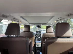 Toyota Innova Cross HEV 2.0 CVT 2024 - Cần bán Toyota Innova Cross HEV 2.0 CVT đời 2024, màu trắng, nhập khẩu, 985 triệu