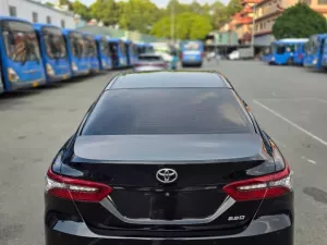 Toyota Camry 2.5Q 2022 - Cần bán Toyota Camry 2.5Q đời 2022, màu đen, nhập khẩu nguyên chiếc