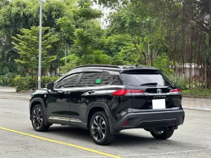 Toyota Corolla Cross 1.8V 2022 - Cần bán xe Toyota Corolla Cross 1.8V đời 2022, màu đen, nhập khẩu chính hãng, giá 668tr