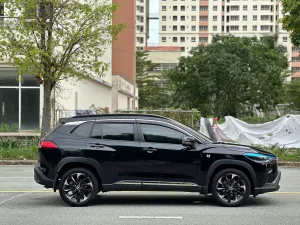 Toyota Corolla Cross 1.8V 2022 - Cần bán xe Toyota Corolla Cross 1.8V đời 2022, màu đen, nhập khẩu chính hãng, giá 668tr