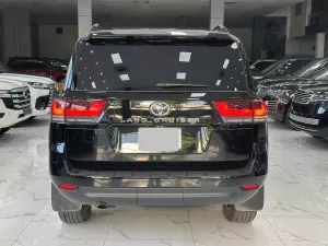 Toyota Land Cruiser LC300 2024 - TOYOTA LANDCRUISER LC300 2024 Tên Cty Đi 7 nghìn như xe mới 