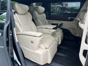 Toyota Alphard 2024 - Bán ô tô Toyota Alphard  2024, màu đen, xe nhập Nhật, chạy siêu lướt 