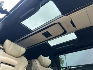 Toyota Alphard 2024 - Bán ô tô Toyota Alphard  2024, màu đen, xe nhập Nhật, chạy siêu lướt 