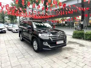 Toyota Land Cruiser LC200 2020 - 𝐓𝐨𝐲𝐨𝐭𝐚 𝐋𝐚𝐧𝐝 𝐂𝐫𝐮𝐢𝐬𝐞𝐫 𝐋𝐂𝟐𝟎𝟎 𝐒𝐚̉𝐧 𝐗𝐮𝐚̂́𝐭 𝟐𝟎𝟐𝟎 một chủ tuên cty 