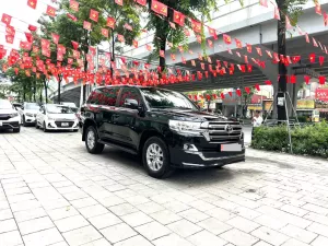 Toyota Land Cruiser LC200 2020 - 𝐓𝐨𝐲𝐨𝐭𝐚 𝐋𝐚𝐧𝐝 𝐂𝐫𝐮𝐢𝐬𝐞𝐫 𝐋𝐂𝟐𝟎𝟎 𝐒𝐚̉𝐧 𝐗𝐮𝐚̂́𝐭 𝟐𝟎𝟐𝟎 một chủ tuên cty 