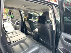 Toyota Land Cruiser LC200 2020 - 𝐓𝐨𝐲𝐨𝐭𝐚 𝐋𝐚𝐧𝐝 𝐂𝐫𝐮𝐢𝐬𝐞𝐫 𝐋𝐂𝟐𝟎𝟎 𝐒𝐚̉𝐧 𝐗𝐮𝐚̂́𝐭 𝟐𝟎𝟐𝟎 một chủ tuên cty 