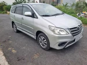 Toyota Innova 2016 - Chính chủ bán xe Innova  2016 số sàn