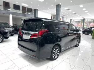 Toyota Alphard 2022 - Toyota Alphard Executive Lounge Sản Xuất 2022 , xe đi 2 vạn km chuẩn chỉ