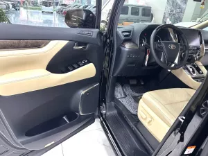 Toyota Alphard 2022 - Toyota Alphard Executive Lounge Sản Xuất 2022 , xe đi 2 vạn km chuẩn chỉ