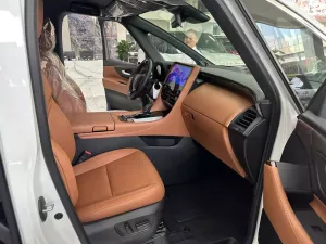 Toyota Alphard HEV 2025 - Xe giao ngay Toyota Alphard HEV 2025, màu trắng, xe nhập mới 100%