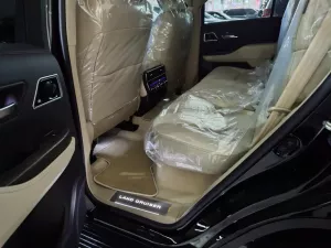 Toyota Land Cruiser LC300 2025 - SẴN XE XEM TRỰC TIẾP LẤY LUÔN  MỚI 100%