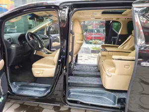Toyota Alphard Executive Lounge  2022 - Bán xeToyota Alphard Executive Louge Sản xuất 2022 đi 1 vạn Km Xe rất mới 