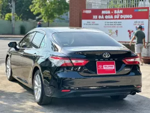 Toyota Camry 2.0G 2020