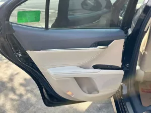 Toyota Camry 2.0G 2020