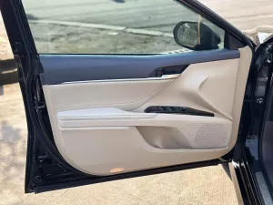 Toyota Camry 2.0G 2020