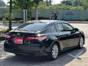 Toyota Camry 2.0G 2020