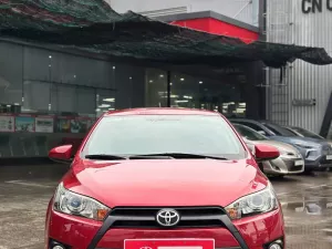 Toyota Yaris 1.3E 2015