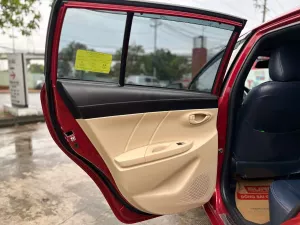 Toyota Yaris 1.3E 2015