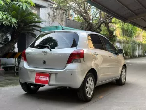 Toyota Yaris Yaris 1.5 AT 2011 màu bạc, nhập thái  2011 - Cần bán Toyota Yaris Yaris 1.5 AT 2011 màu bạc, nhập thái đời 2011, nhập khẩu, giá tốt
