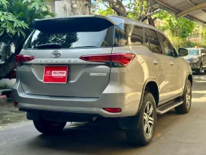Toyota Fortuner 2.4G MT 2017
