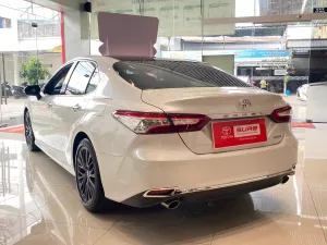 Toyota Camry Camry 2.5Q  2021 - Bán Toyota Camry Camry 2.5Q đời 2021, màu trắng, xe nhập