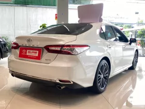 Toyota Camry Camry 2.5Q  2021 - Bán Toyota Camry Camry 2.5Q đời 2021, màu trắng, xe nhập