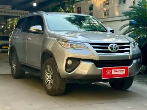 Toyota Fortuner Fortuner 2.4G MT 2017 - Cần bán Toyota Fortuner Fortuner 2.4G MT năm 2017, màu bạc, nhập khẩu, giá tốt